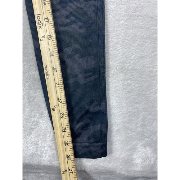 SPANX Look At Me Now Seamless Camo Leggings Black‎ Camouflage Size Medium - Picture 6 of 8
